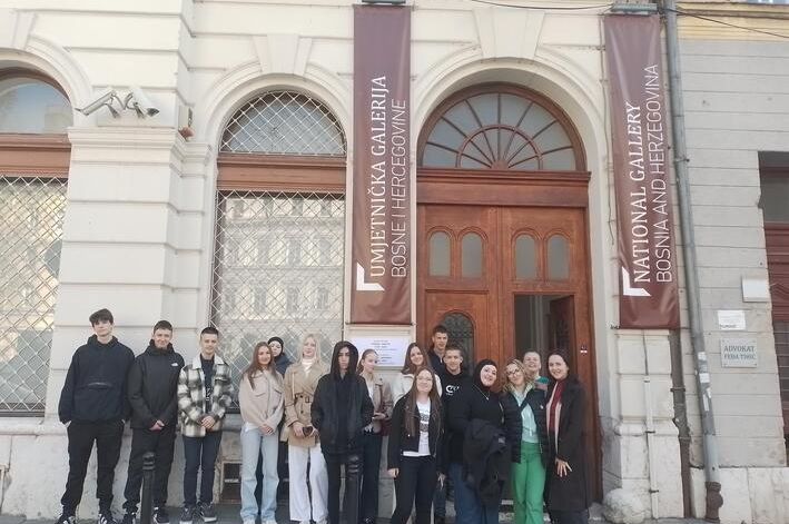 Danas su naši učenici posjetili Umjetničku galeriju BiH i učestvovali u značajnim radionicama. 6