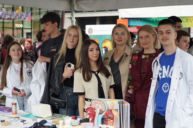 European Medical College (EMC) na Sajmu srednjih škola Kantona Sarajevo 17
