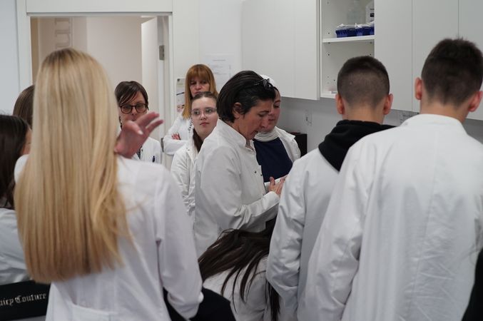 Posjeta učenika Evropskog medicinskog koledža Univerzitetu SSST 5