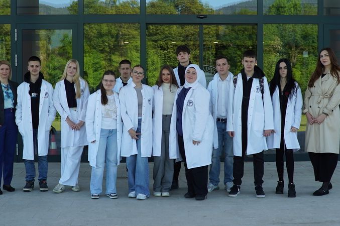 Posjeta učenika Evropskog medicinskog koledža Univerzitetu SSST 23
